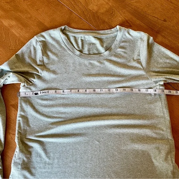 Athleta Uptempo Top - Picture 6 of 8